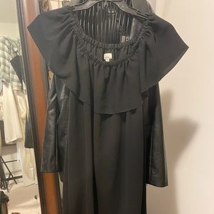 Aritzia off the shoulder dress